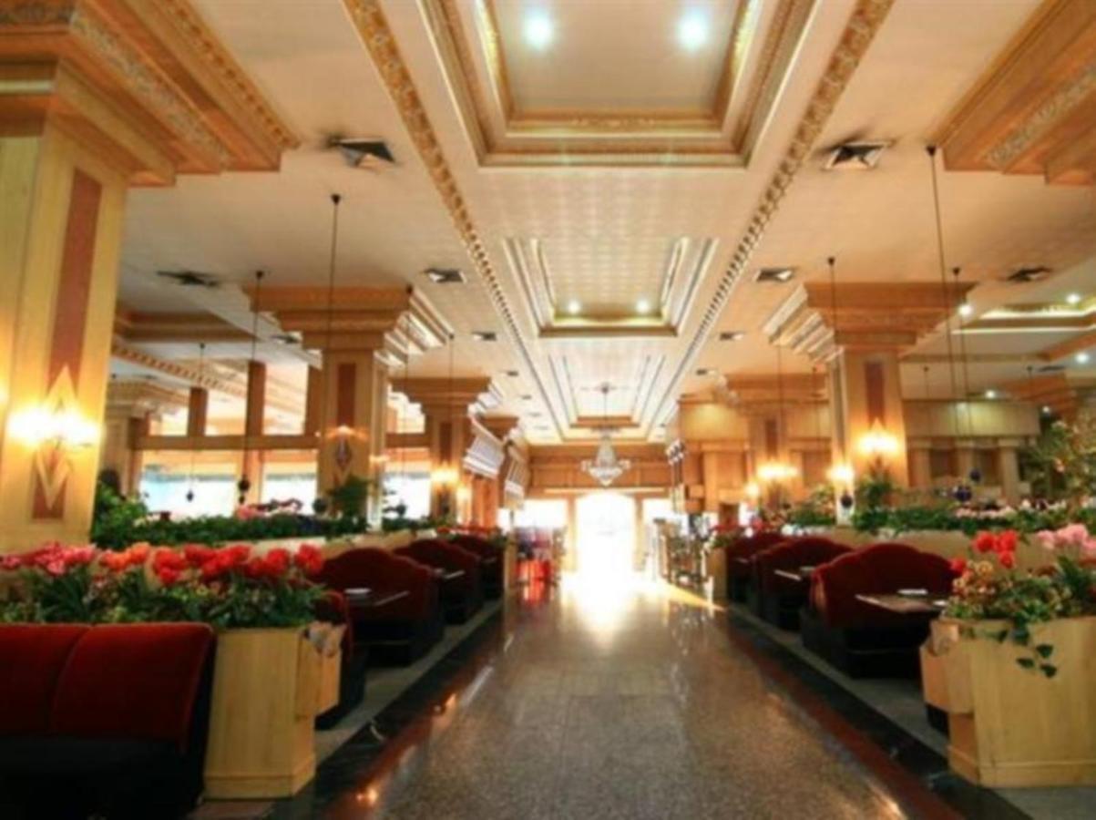 โรงแรม 13 เหรียญ งามวงศ์วาน กรุงเทพมหานคร ภายนอก รูปภาพ